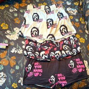Ghost face Scary movie “Call me” “No You Hang Up” Gym shorts 3 pack - Size Small